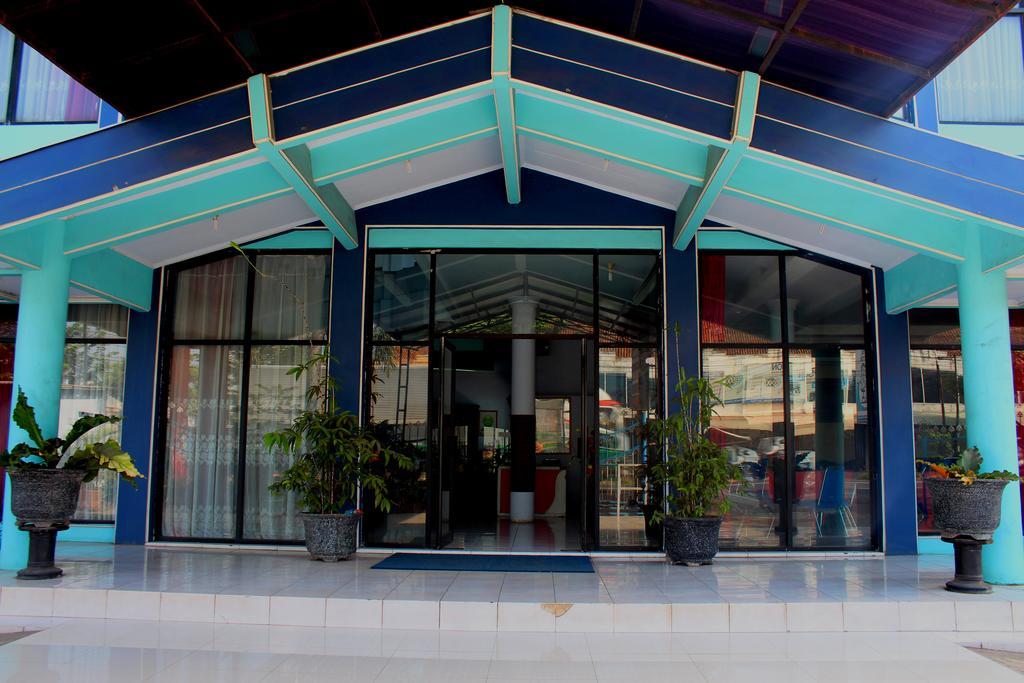 Hotel Indonesia Pekalongan Extérieur photo